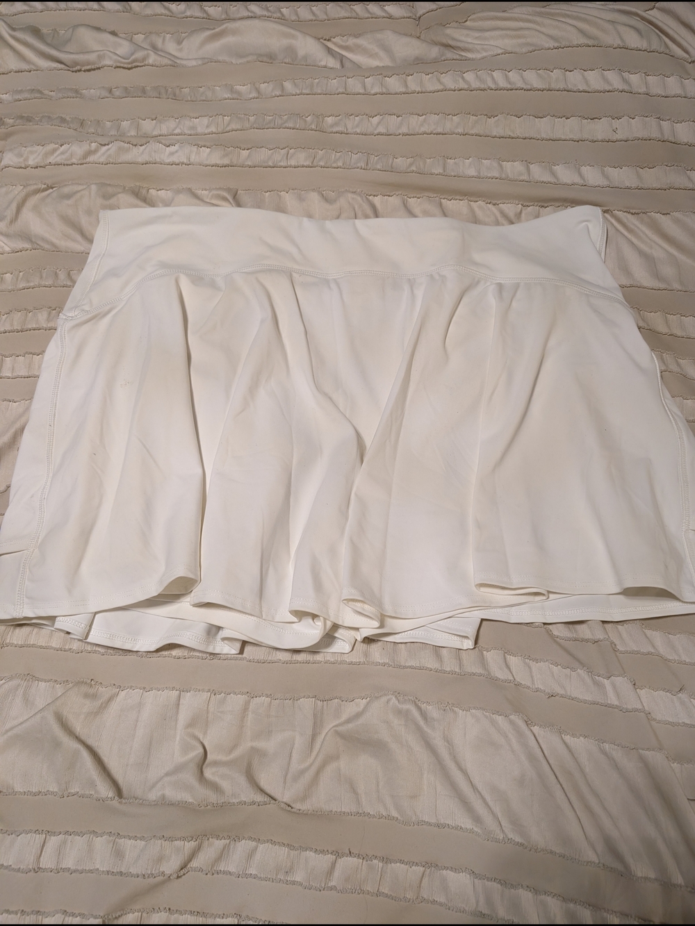 Old Navy White Women's Skort